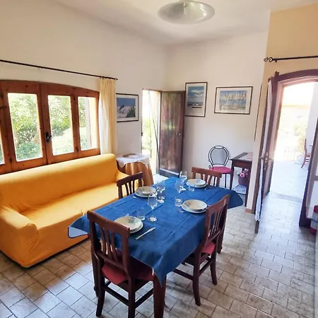 Baia 1 - Casa Con 2 Matrimoniali Climatizzate Con Bagni Interni E Giardino Sa Rocca Tunda