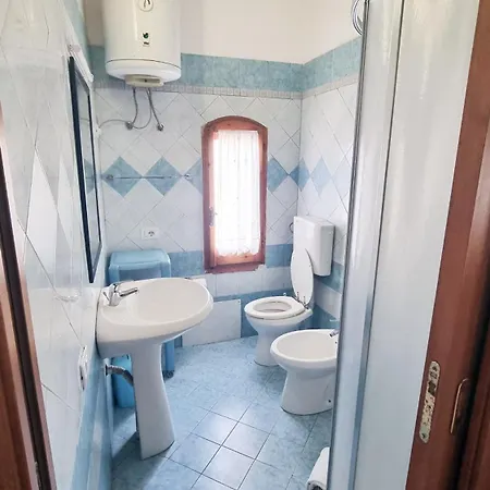 Nyaraló Baia 1 - Casa Con 2 Matrimoniali Climatizzate Con Bagni Interni E Giardino