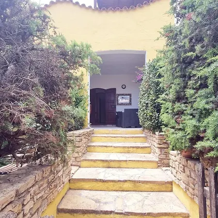 Baia 1 - Casa Con 2 Matrimoniali Climatizzate Con Bagni Interni E Giardino Nyaraló *